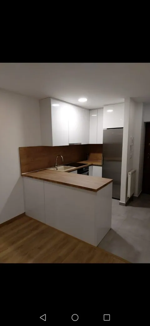 Kuhinja po mjeri – Lišće d.o.o. Zagreb, primjer 16