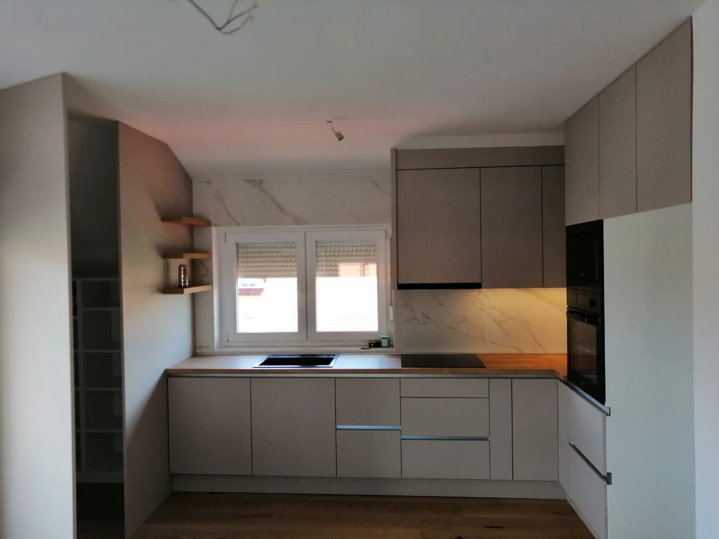 Kuhinja po mjeri – Lišće d.o.o. Zagreb, primjer 26