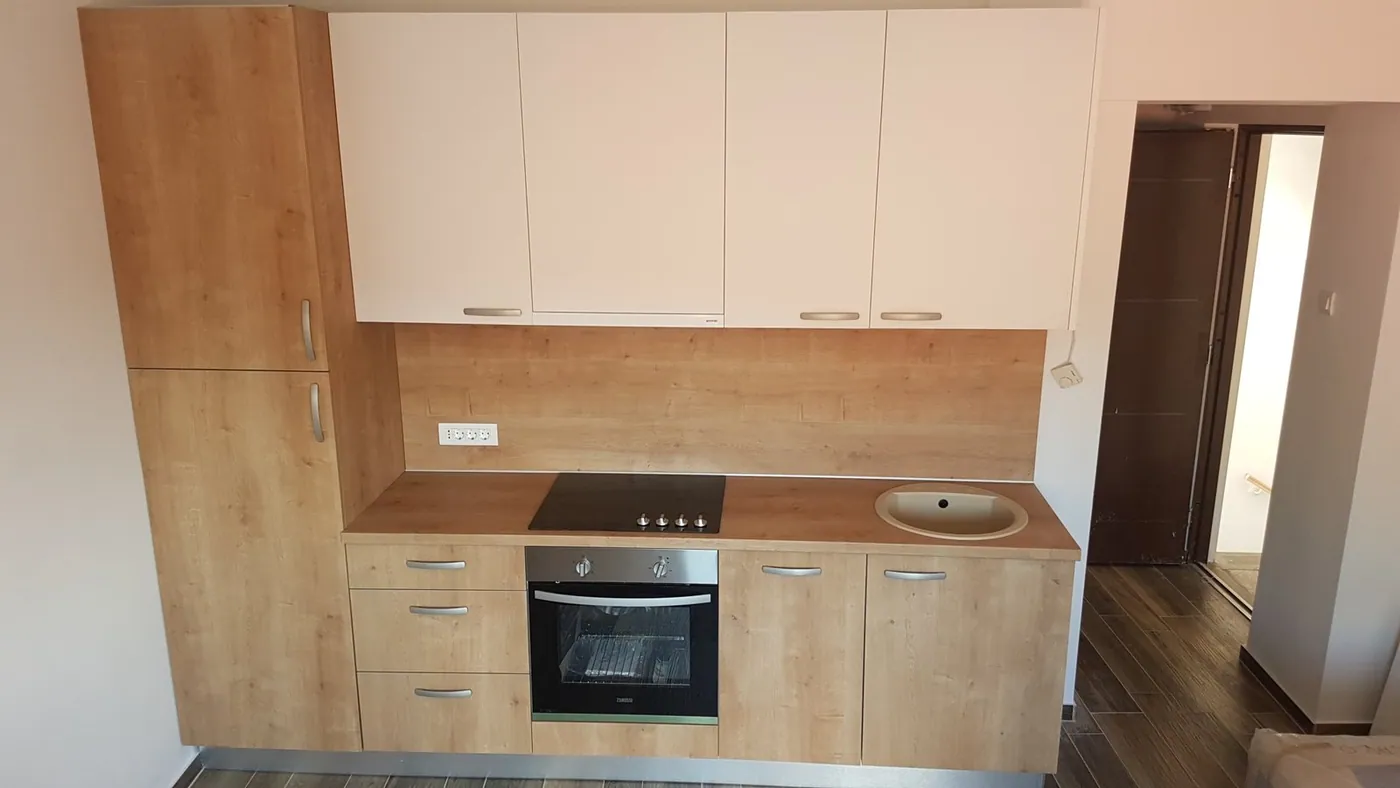 Kuhinja po mjeri – Lišće d.o.o. Zagreb, primjer 29