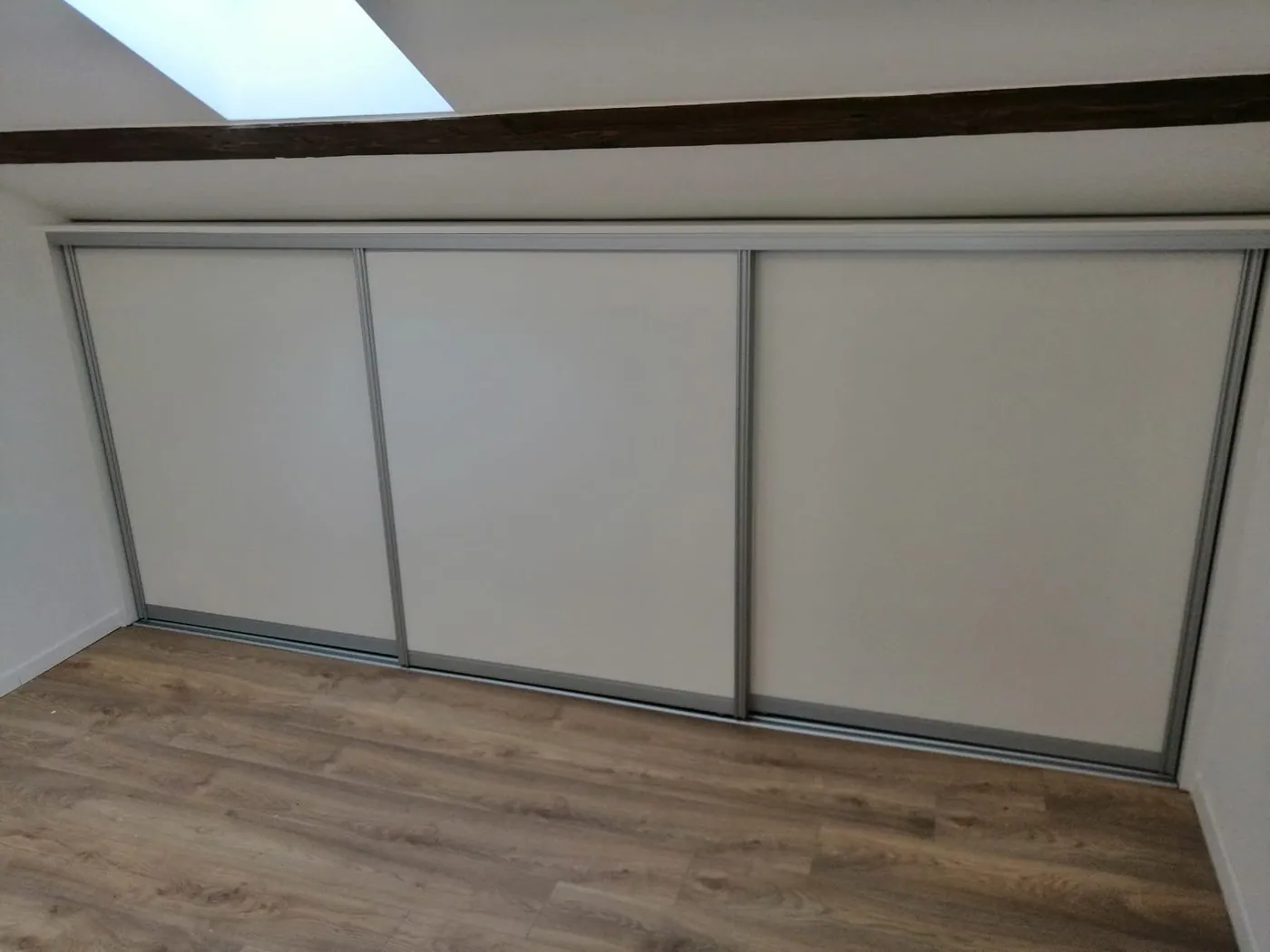 Ugradbeni ormar po mjeri – Lišće d.o.o. Zagreb, primjer 9