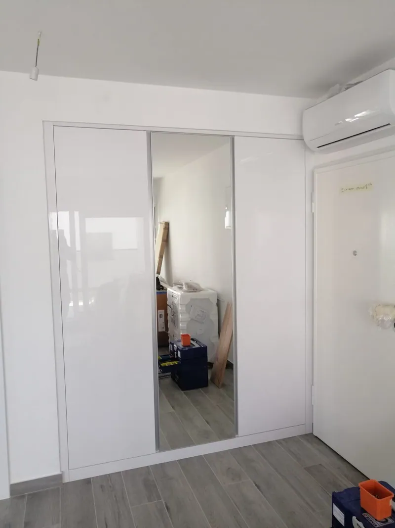 Ugradbeni ormar po mjeri – Lišće d.o.o. Zagreb, primjer 12