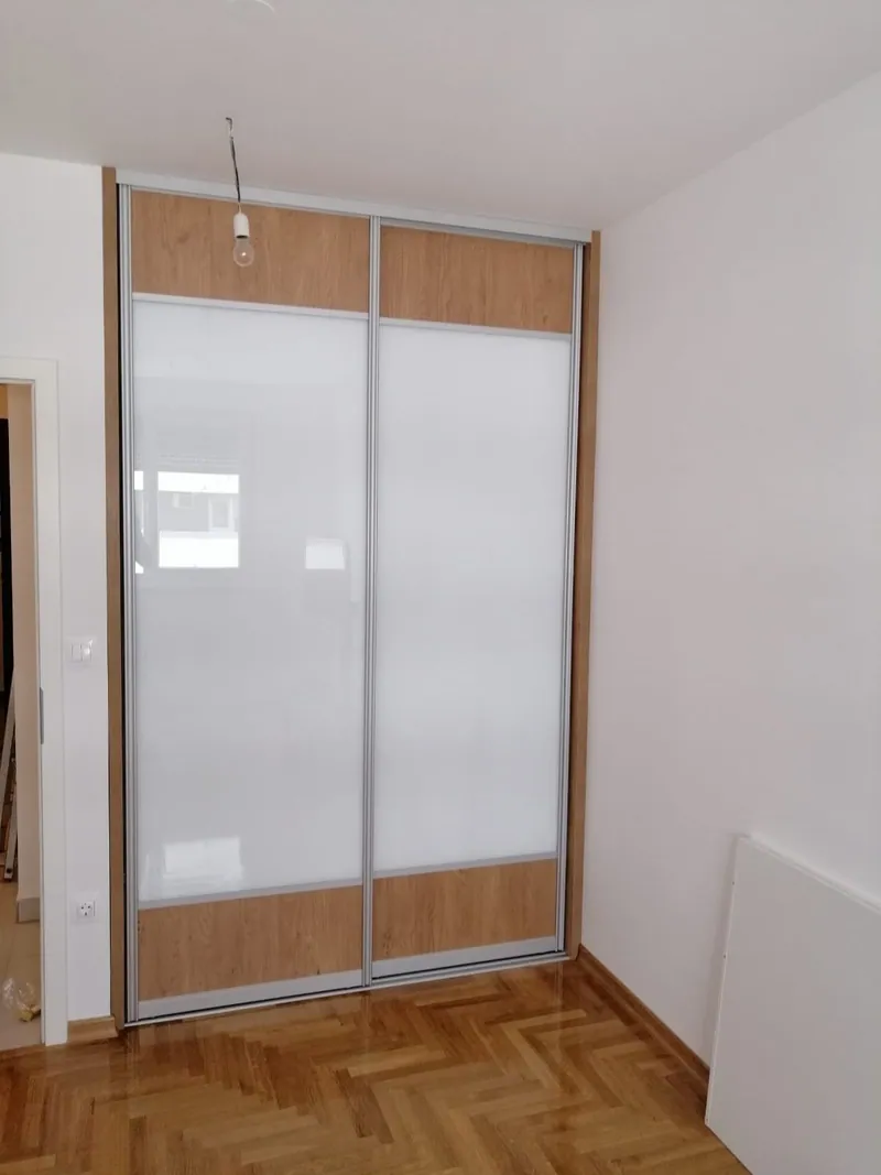 Ugradbeni ormar po mjeri – Lišće d.o.o. Zagreb, primjer 13